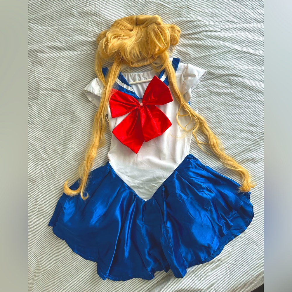 Halloween Costume Sailormoon Character with wig